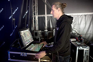 Monitor engineer Kari Mäkimartti