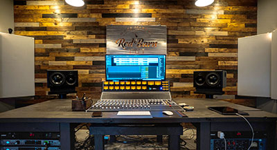 Red Barn Studio 