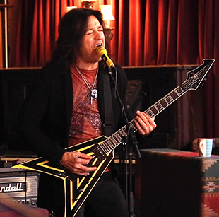 Stryper's Michael Sweet with M80 dynamic mic