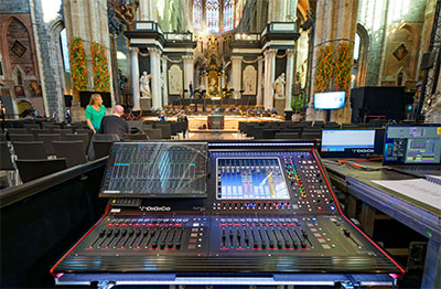 DiGiCo Quantum 225 at the hear of Karel Marynissen's small-footprint touring system