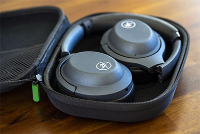 Mackie MC-60BT headphones