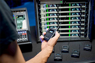 Transmitters are conveniently sync’ed via Bluetooth Low Energy