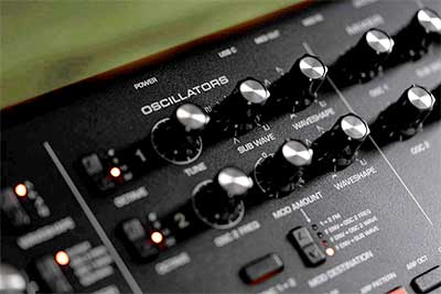 Moog Messenger