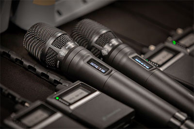 Spectera SKM handheld transmitter,