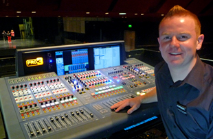 Front-of-house engineer Tomás O’Connor Front-of-house engineer Tomás O’Connor