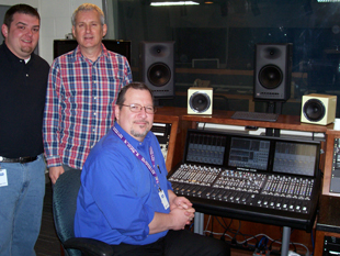 Eddie Hedge, Lyle Hathaway and Robert Butler of KERA’s engineering staff Eddie Hedge, Lyle Hathaway and Robert Butler of KERA’s engineering staff