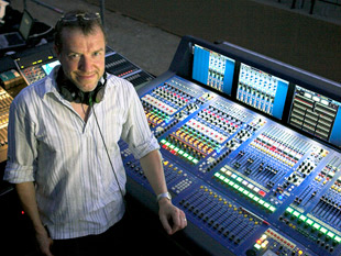 Richard Sharratt with Midas XL8 at Masada Richard Sharratt with Midas XL8 at Masada