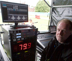 Paul Nicholson with Apex system management Paul Nicholson with Apex system management