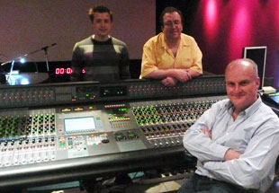 Peter Dickson with Alex Fielding and Nigel Heath.jpg Peter Dickson