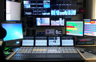 C10 HD Compact Broadcast Console