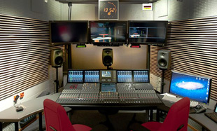 C10 HD broadcast console