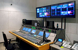 Spanish Control Room