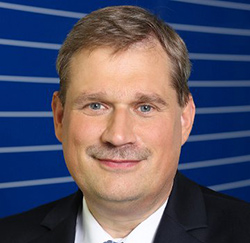 Dr Frank Heinricht