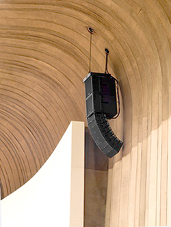 Amadeus loudspeaker install at the South Korea National Assembly Hall Amadeus