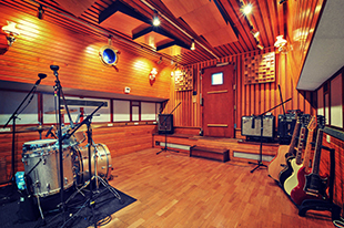 Grand Cru live area Grand Cru