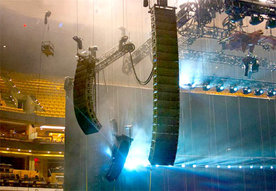 Vue al-12 line array