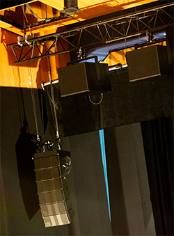  d&b T10 compact line array