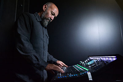 Jonny Goodwillie (Brighton Sound System) with SQ-6
