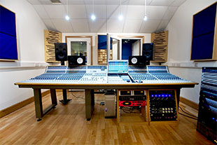 Glasgow’s 7 West Studios