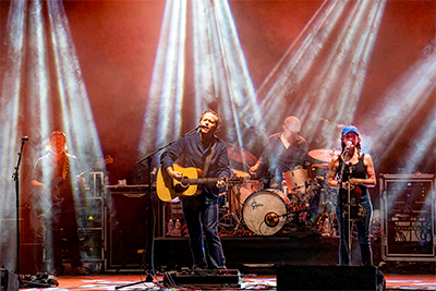 Jason Isbell & The 400 Unit perform at The Caverns 