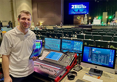 Coltyn Cooley at Lakewood Baptist Church’s house mix position with a tablet running Klang:app
