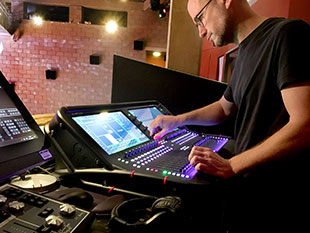 Allen & Heath Avantis