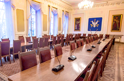 University of Warsaw installs Shure Microflex