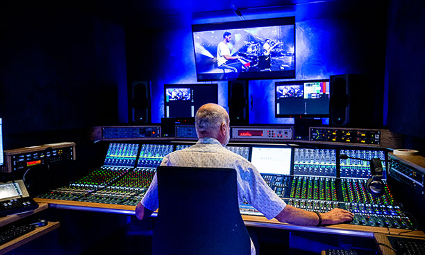 Stage Tec Aurus platinum mixing in NEP's new MusicOne