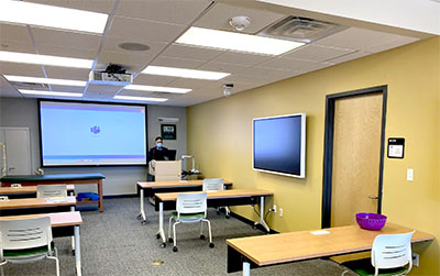 Each of the 96 classrooms in USF’s recent integration was outfitted with a Sennheiser TeamConnect Ceiling 2, audience cam and a professor cam 