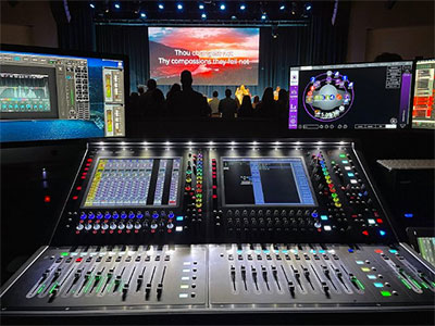 Watkinsville First Baptist Church’s new DiGiCo SD12 96 mixing console and KLANG:app (upper right screen)