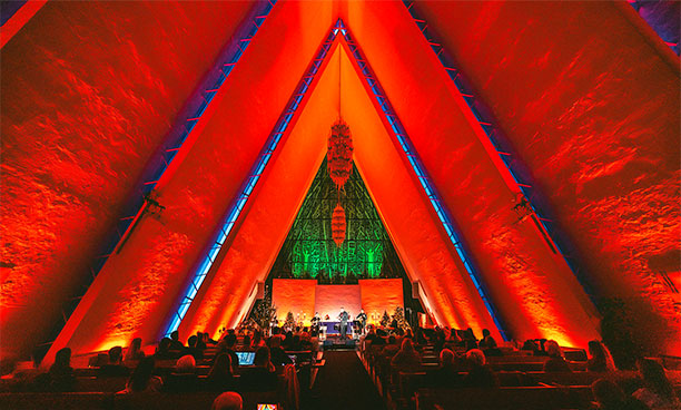 Service at Tromsø’s Ishavskatedralen (Pic: Daniel Lilleeng)