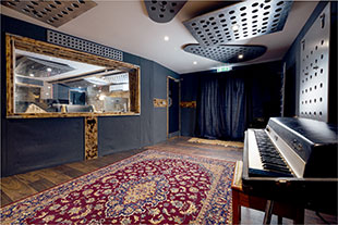 Studio B live area