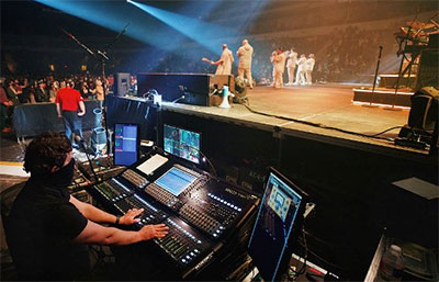 Heath Mahon manning TobyMac’s monitor mix on a DiGiCo SD10