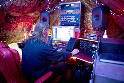  Dave Eringa in his Electric Daveyland Studio