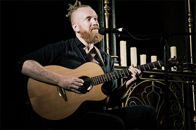 Newton Faulkner at Guildford’s Holy Trinity Church