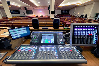 SSL Live L200 at FOH in the Anaheim branch of the Sa-Rang Community Church