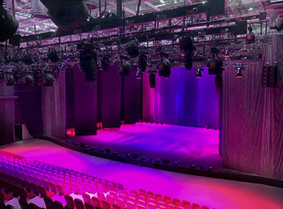 The main studio is used for variety shows, gala events and other live performances