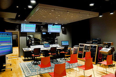 Recording Studio 381