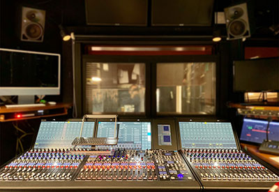 Deutsche Opera's new Lawo mc236 MkII console