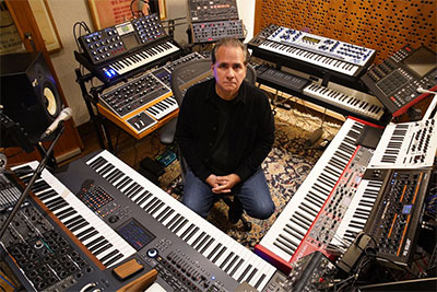 Ricardo Bacelar in his Jasmin Studio