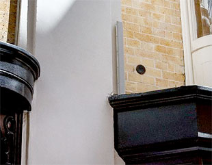 Vyper KV52 slim array installed in Burlington Arcade