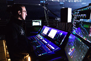 FOH engineer, Jared Daly