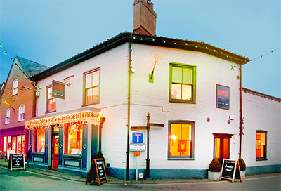Bang in Wells