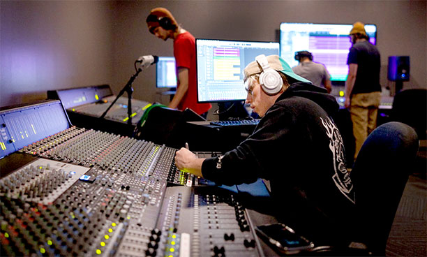Full Sail University