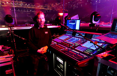 FOH engineer Paul Cooper