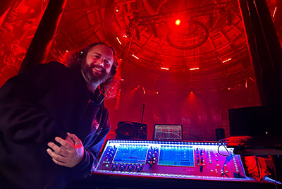 FOH engineer Olly Nendick