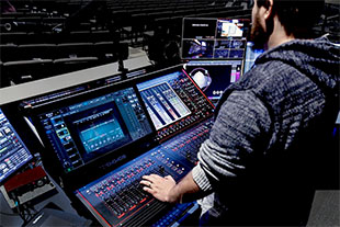 DiGiCo Quantum225 FOH
