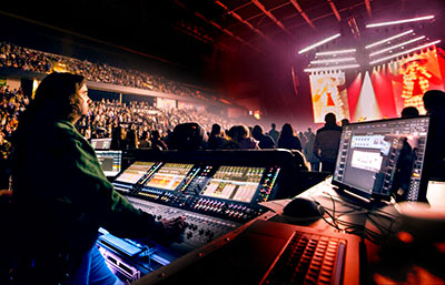Daniel Ellis at DiGiCo Quantum338 Pulse FOH console