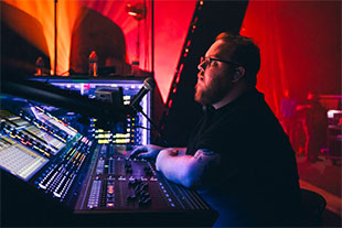 Monitor engineer Adam Snyder mixing on his Quantum338 Pulse desk