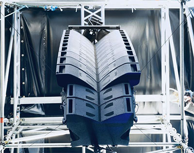 Outline Superfly and Mantas 28 array at Lazzaretto Estate